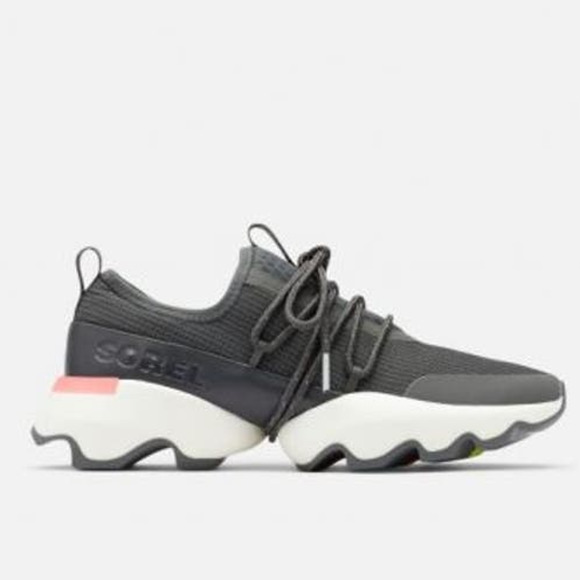 Sorel Shoes - SOREL Kinetic Impact Lace Glow Sneaker Sz 9